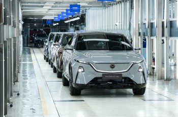MAZDA EZ-60正式下线 合资智造彰显全球化品质