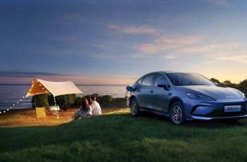 年度榜单出炉，比亚迪交出2025年中国车市亮眼成绩单